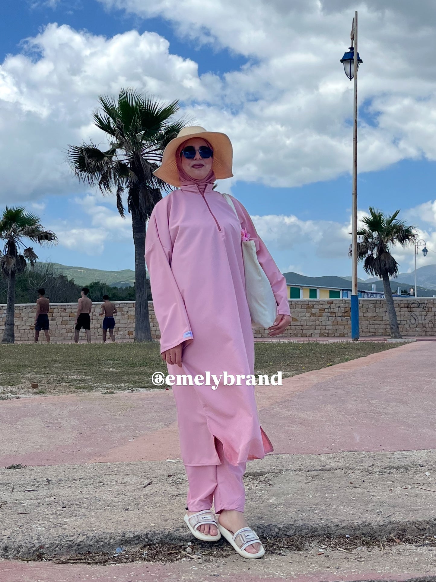 Bourkini EMELY – Élégance, Confort & Liberté de Mouvement